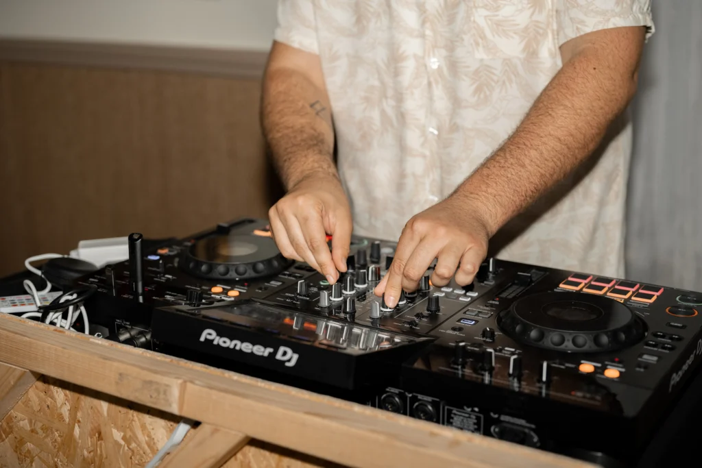 Platine Pioneer de KSIDO EVENTS, Christophe CASADO, DJ professionnel